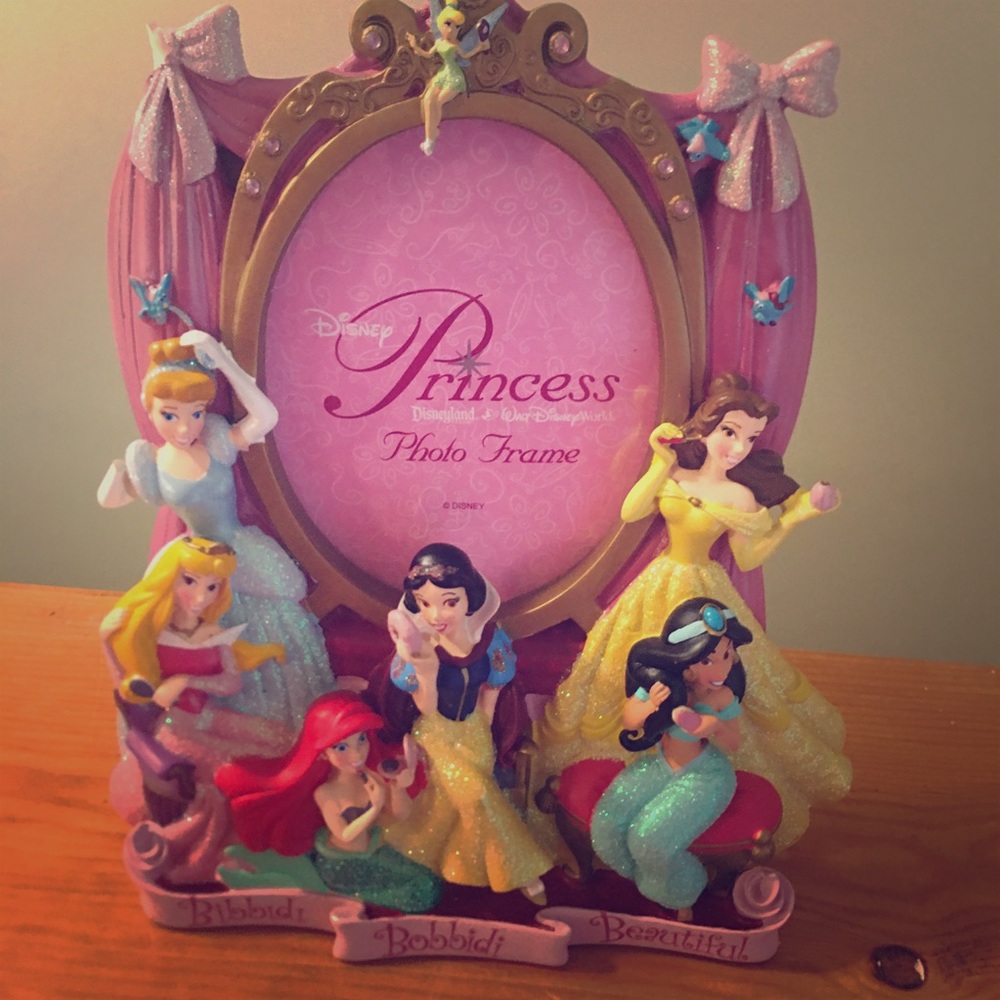 DISNEY PRINCESS PICTURE FRAME - NEW